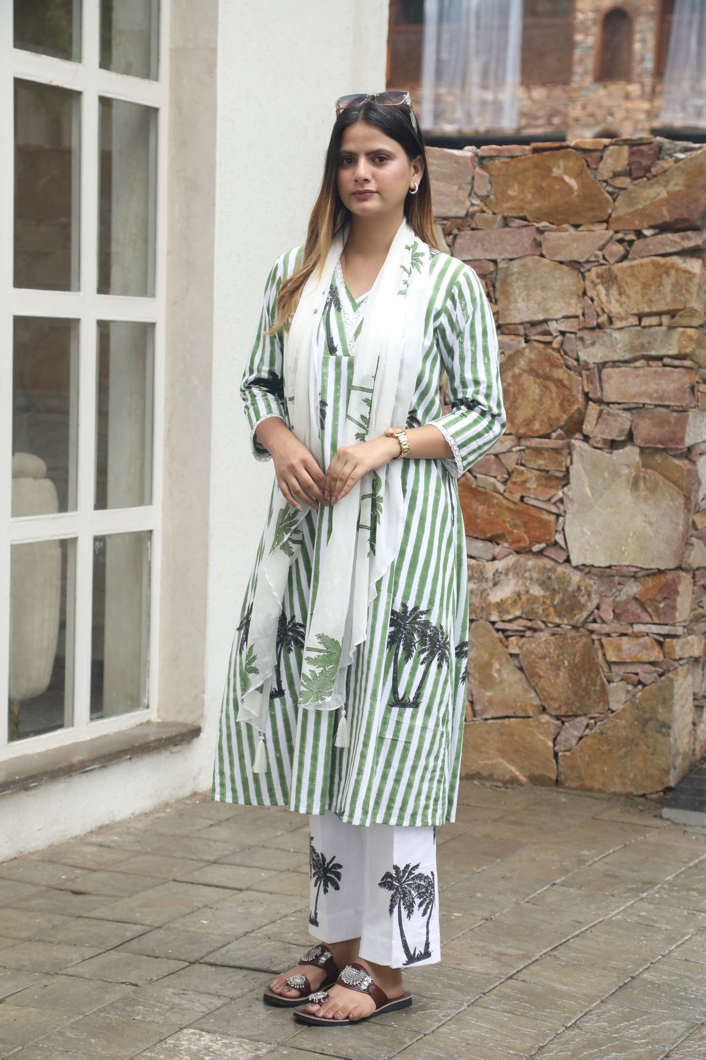 GREEN STRIPES AND PALM HANDBLOCKPRINTED LINEN SET OF 3